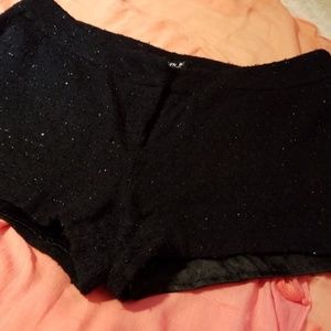 💋ALLEN B. SPARKLE THREADED SHORTS